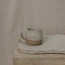 Load image into Gallery viewer, Mothers Mug - Yellow